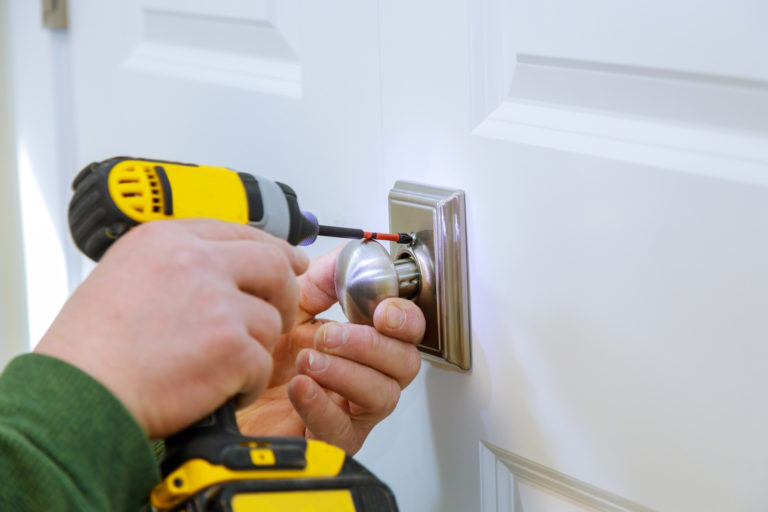 door lock hardware installation commercial locksmith services in holiday, fl – rapid and knowledgeable locksmith services for your office and business